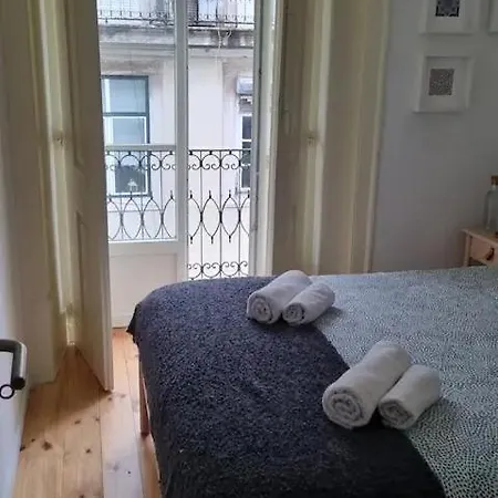 Private In Baixa With Balcony Rum i privatbostad Lisboa